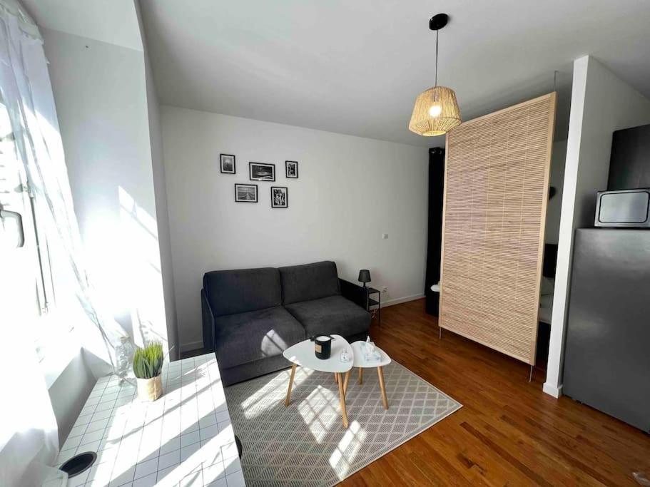 Appartement Climatise / Centre-Ville / 4 Personnes Besancon Ngoại thất bức ảnh